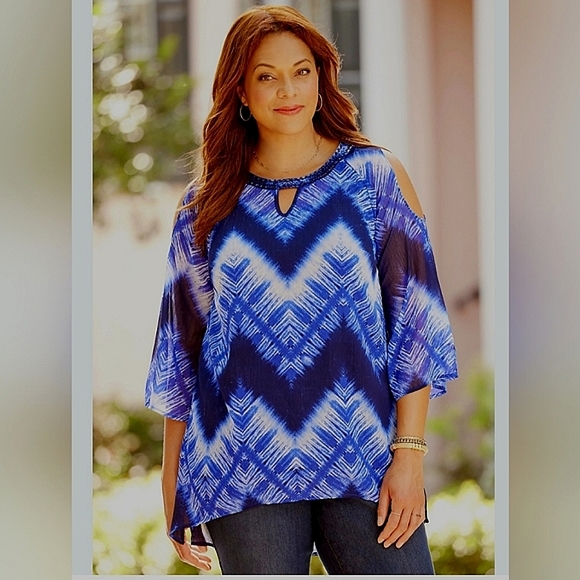 Catherines Nearly Sheer Cold Shoulder Top - Picture 1 of 8
